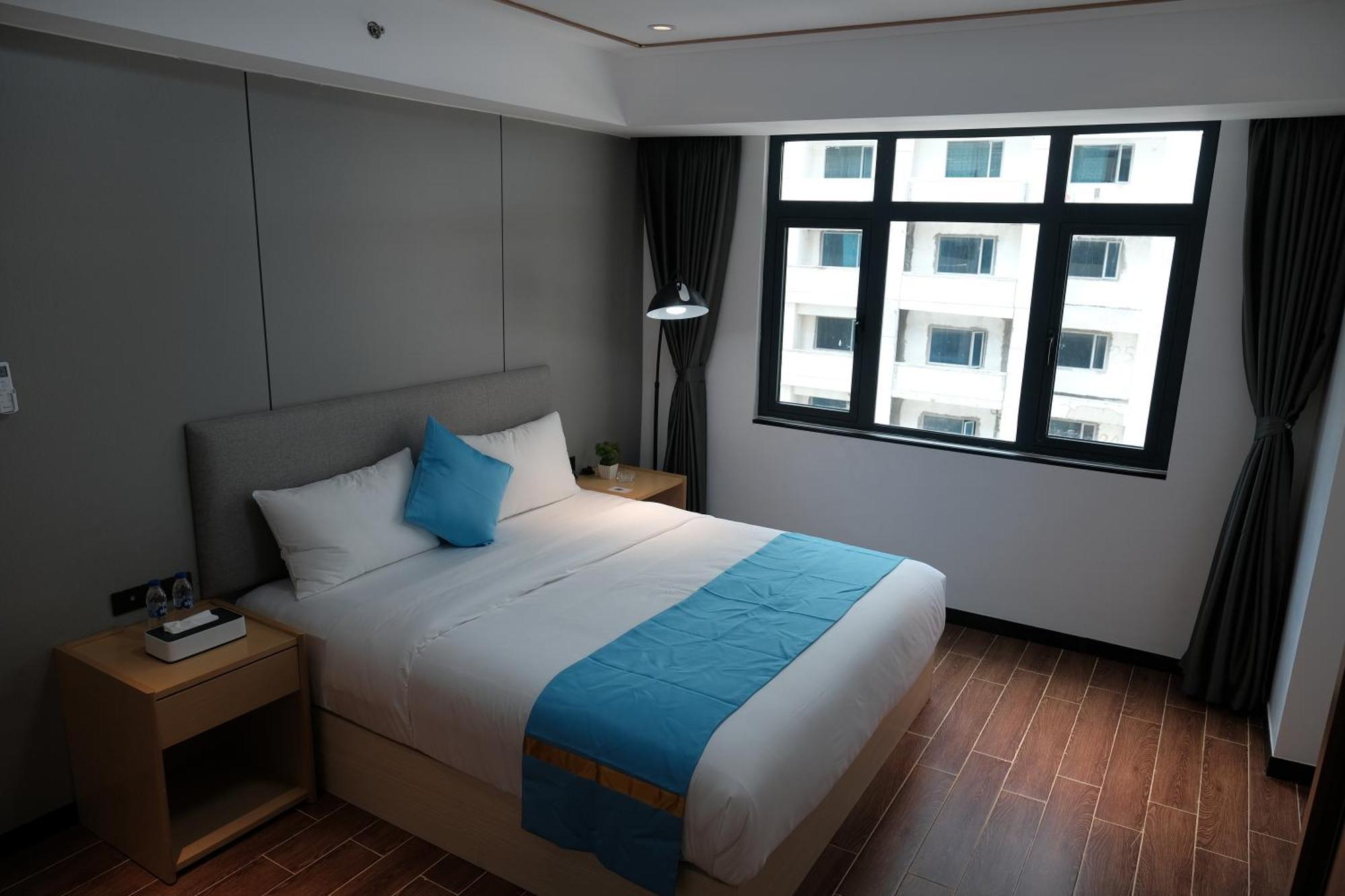 Golden Seagulls Hotel Paranaque City Exterior photo